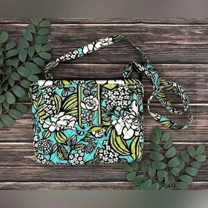 Vera Bradley Tablet Purse Island Blooms